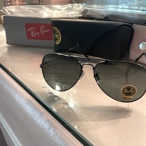 Ray Ban Classic Aviators